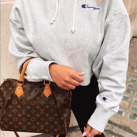 ✨SPEEDY 25✨ Authentic Louis Vuitton Hand Bag!